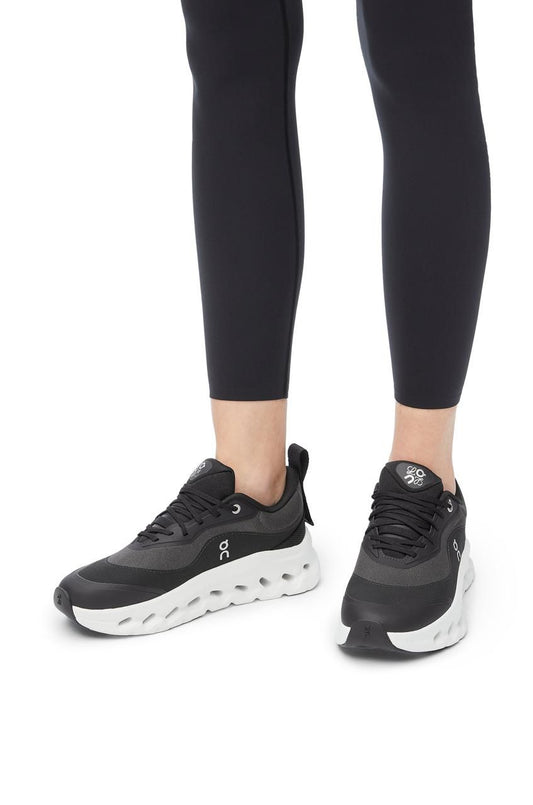 Loewe X On Cloudtilt 2.0 Running Shoes In black White