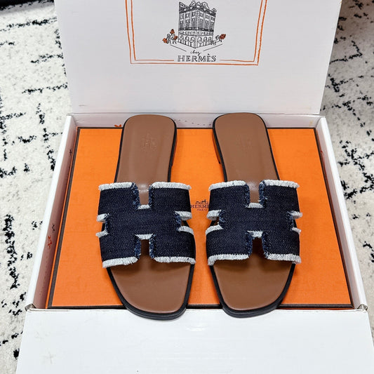 HM 26ss Oran Sandals Canvas Cowhide