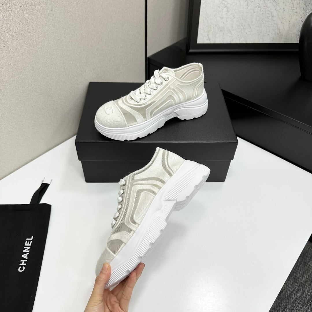 CC 26s Casual Sneakers Rhinestones White Mesh Sheepskin 626365