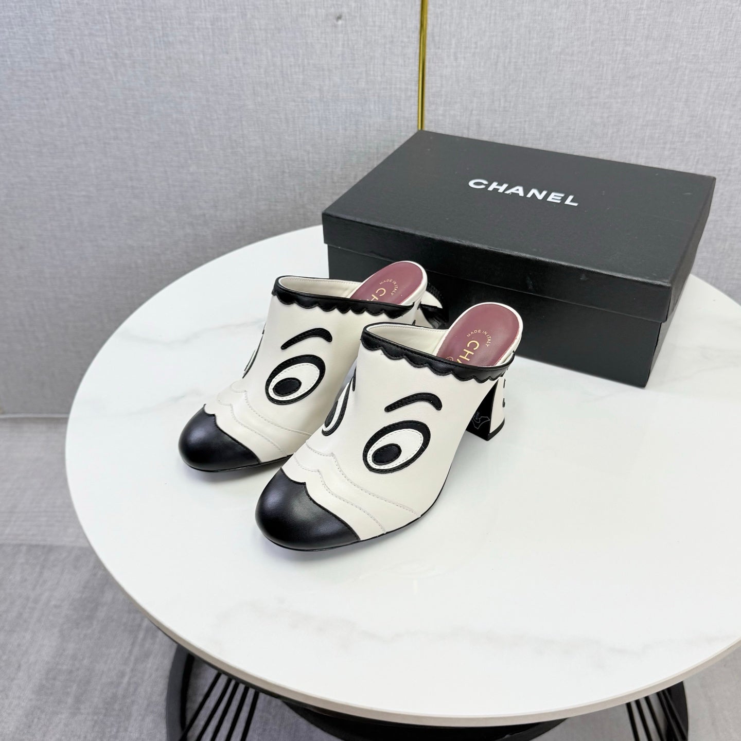 Chanel 2026 Mule 95mm White and Black Lambskin 904537