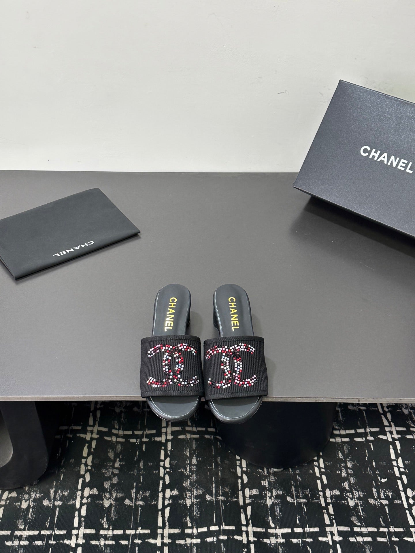 CC 2026 High Heel Slippers Black Multicolor Logo Canvas Sheepskin 668152