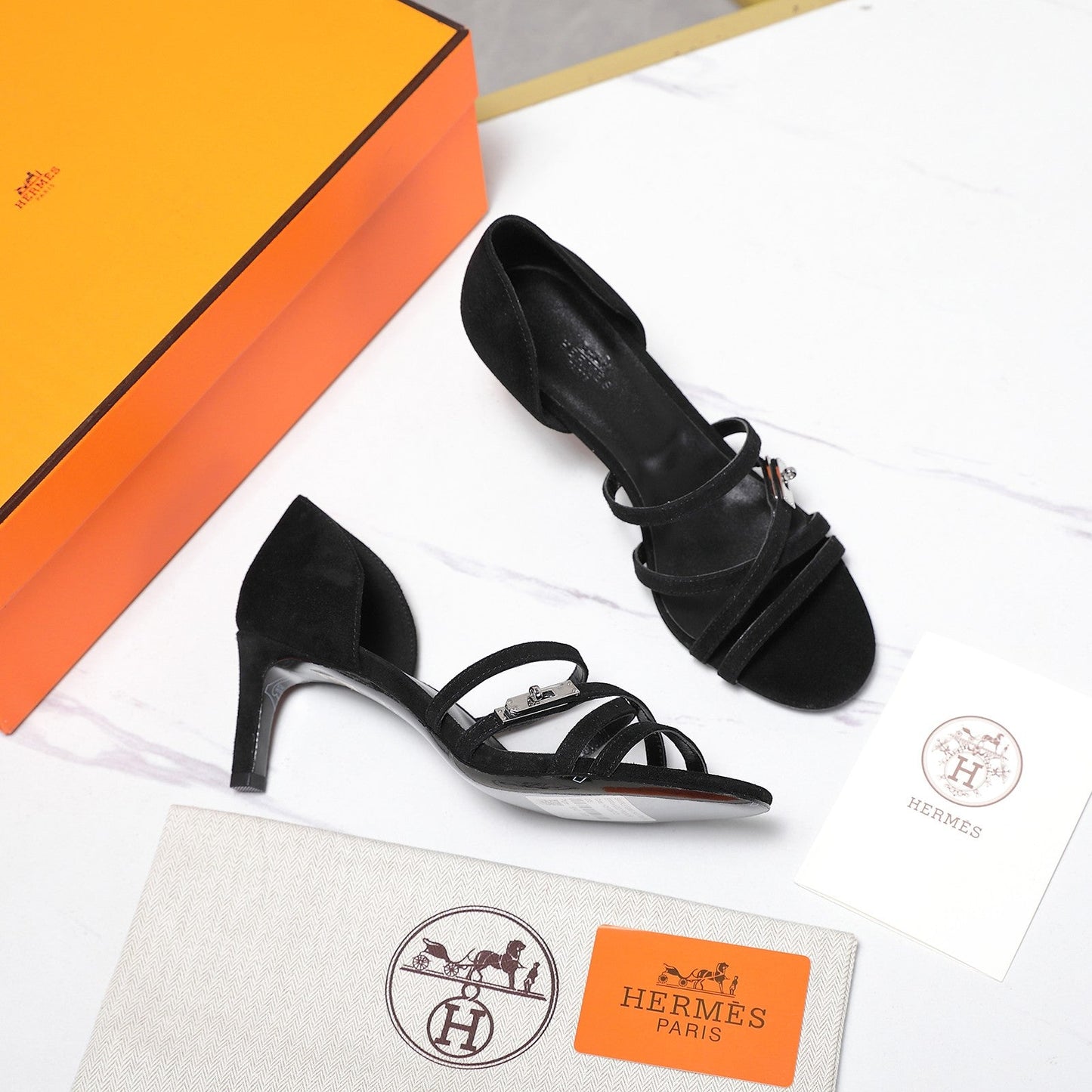 HM 26ss Sandals 65 Black Suede 601232