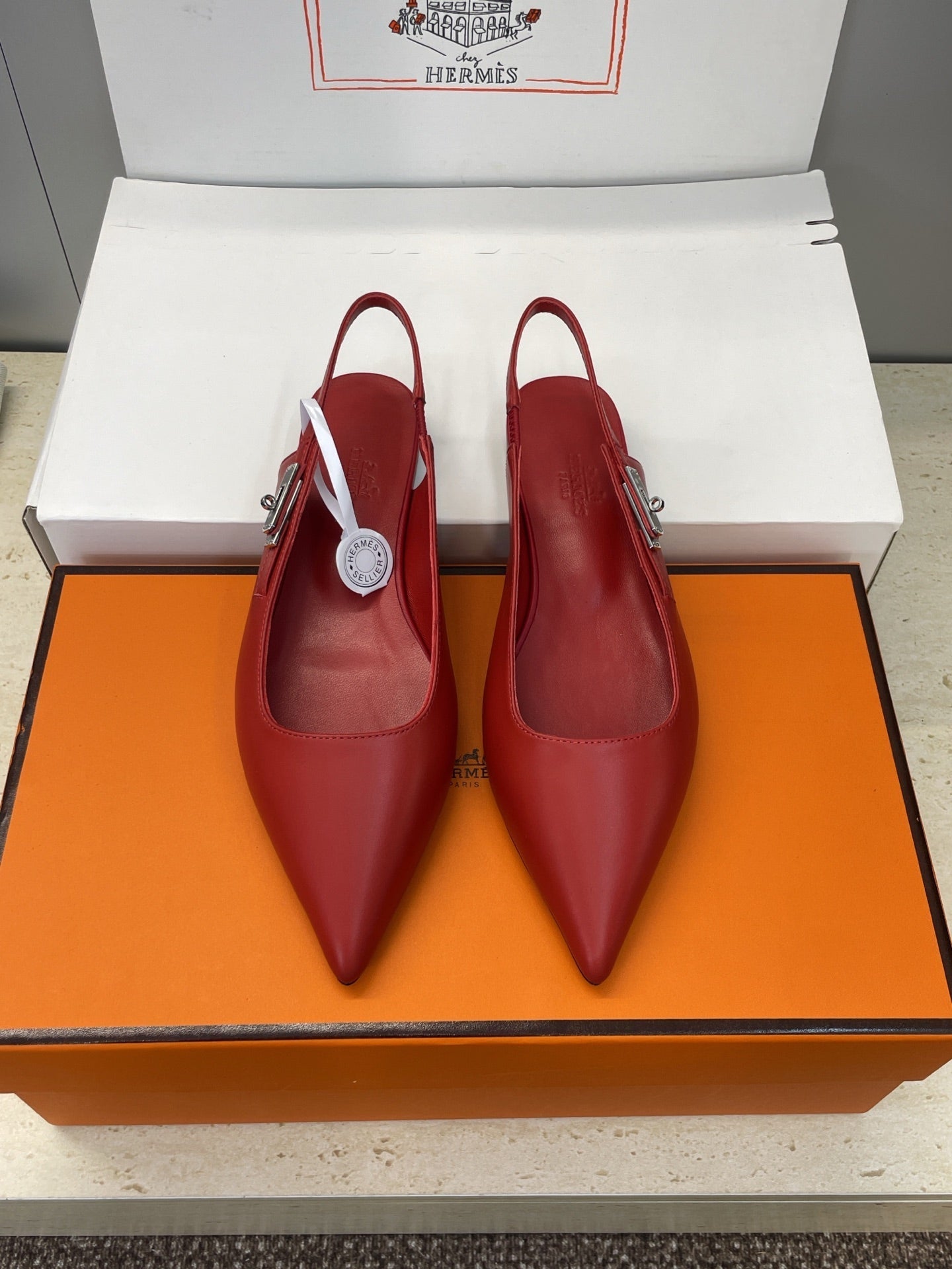 HM 26ss Slingback Flat Red Calfskin 607274