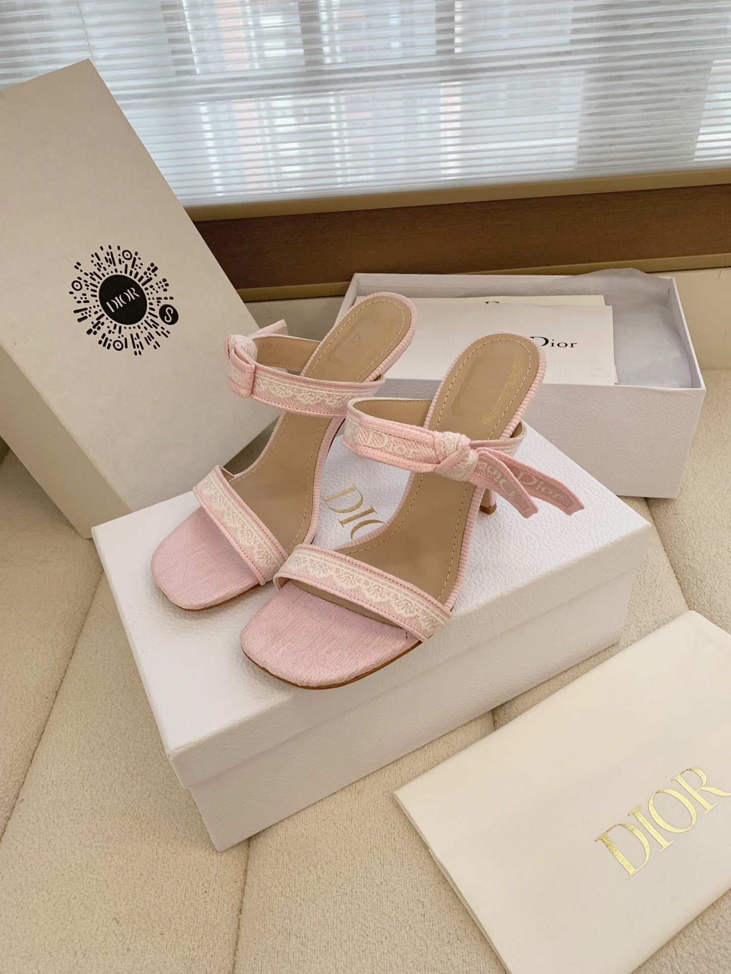 CD 26s High Heel Sandal 100 Pink Canvas Sheepskin 664178