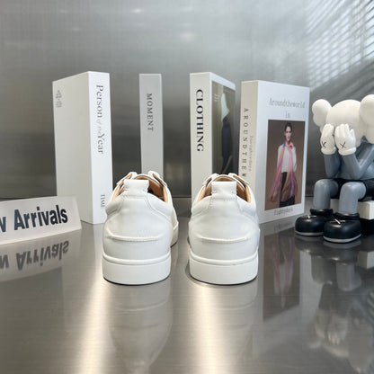 Christian Louboutin 2026 Sneaker White Cowhide 686371