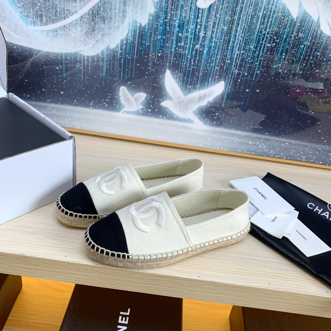 Chanel 2026 Espadrilles Cream mix Black Canvas 824941