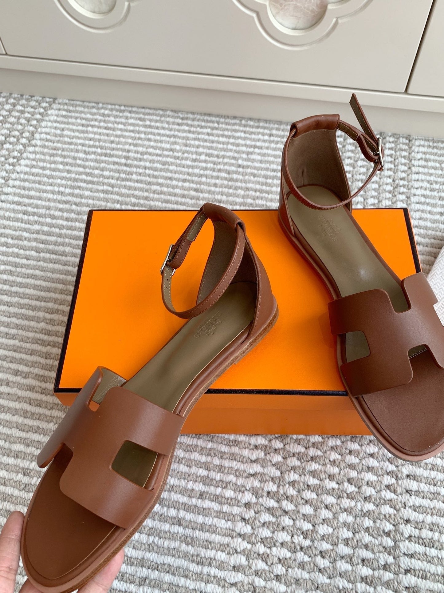 HM Sandal Cowhide 858995