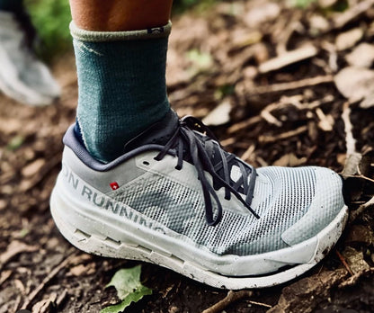 On Running Cloudultra 3 Rock White