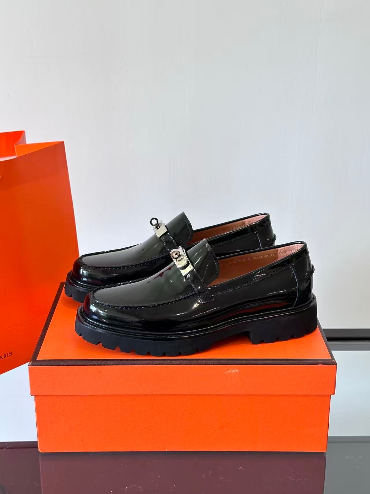 Hermes 2026 Paris Loafer Black Leather with Silver Buckle