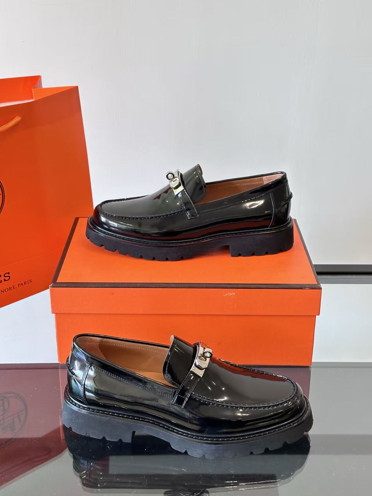 Hermes 2026 Paris Loafer Black Leather with Silver Buckle