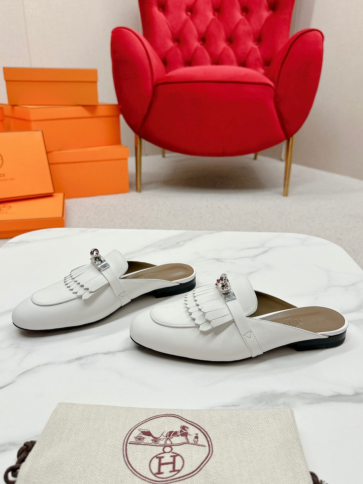 HM 2026 Mule Calfskin 859388