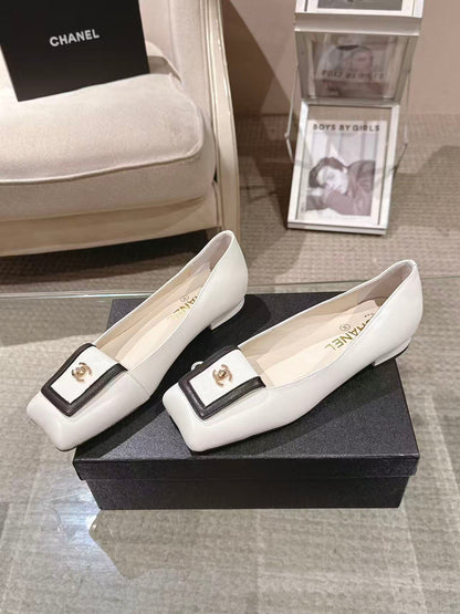 Chanel 2026 Pump Suede and Lambskin