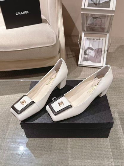Chanel 2026 Pump Suede and Lambskin