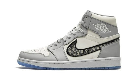 Air Jordan 1 Retro High CN8607 Sneakers - Cushioned Stride