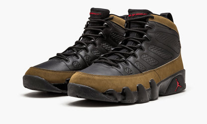 Air Jordan 9 Retro Sneakers - Court Classic | Colorway of the Year