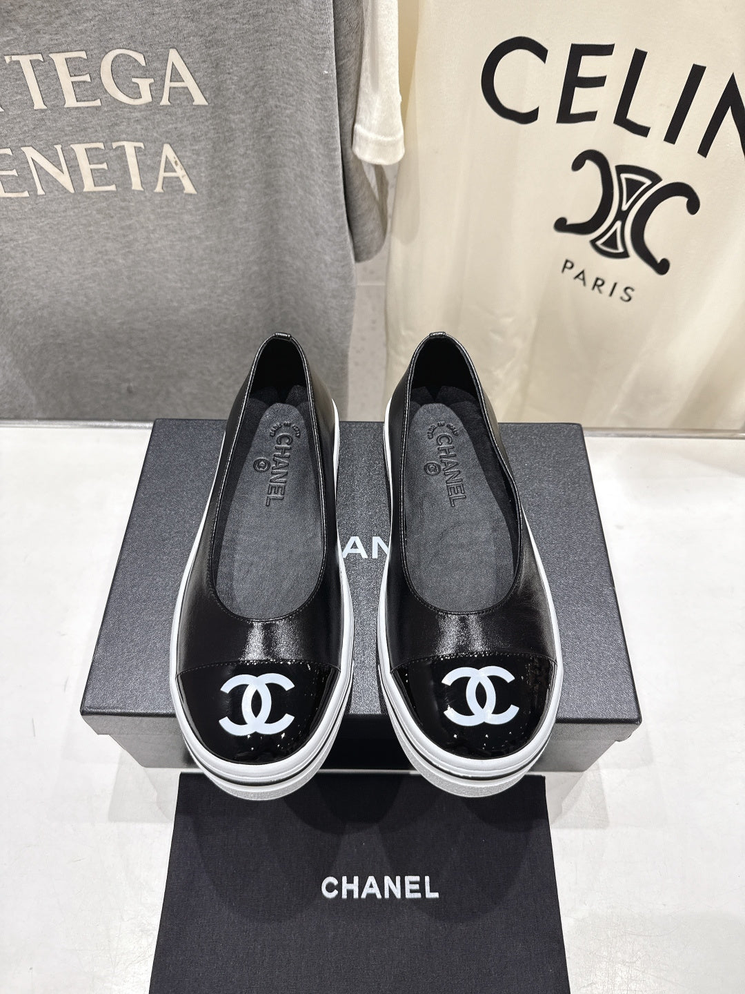Chanel 2026 Round Toe Flat Mary Jane Shoe Calfskin 713013