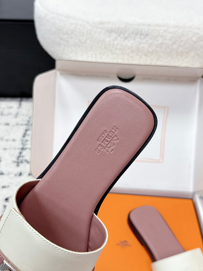 Hermes 2026 Giulia Sandal Calfskin