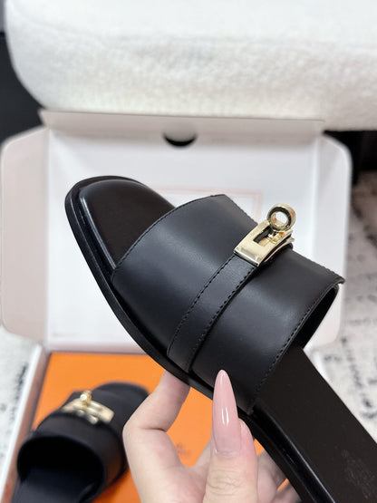 Hermes 2026 Giulia Sandal Calfskin