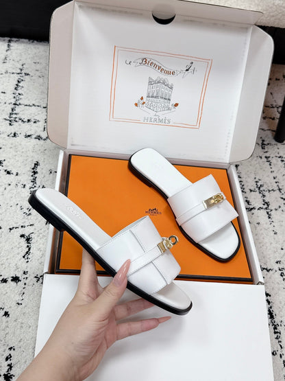 Hermes 2026 Giulia Sandal Calfskin