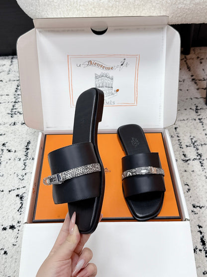 Hermes 2026 Giulia Sandal Calfskin