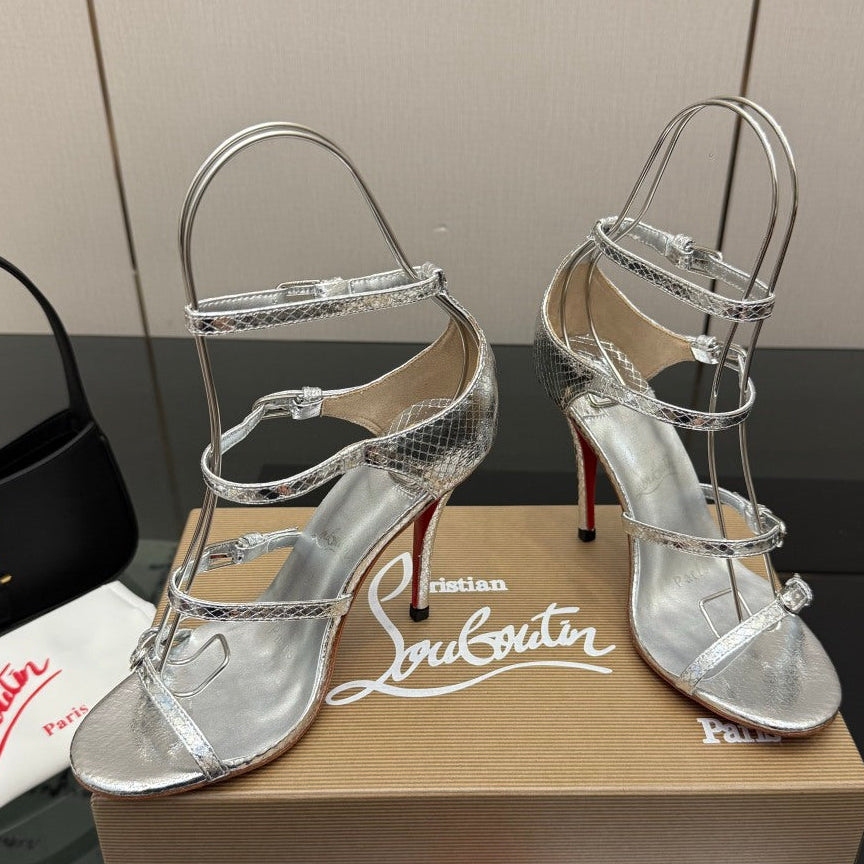 Christian Louboutin Loubigirl Spikes 100mm Sandal Grained PatentLeather 828167