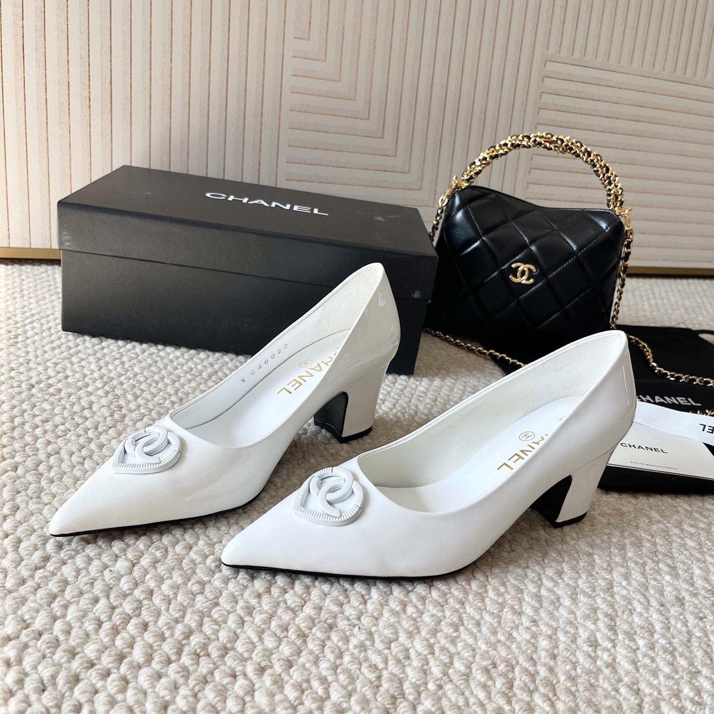 Chanel 2026 Pump With Heart-shaped Buckle Black Patent Leather 787140