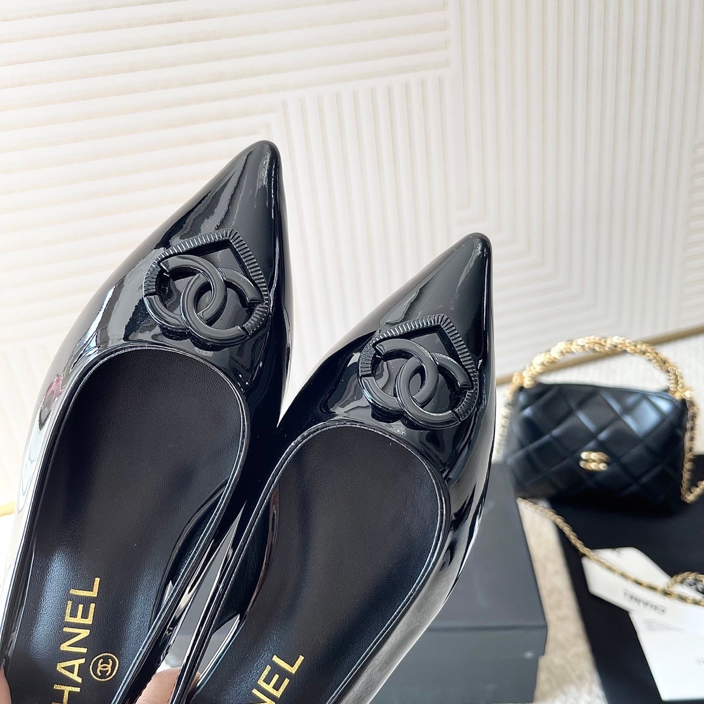 Chanel 2026 Slingback With Heart-shaped Buckle Black Patent Leather 787142