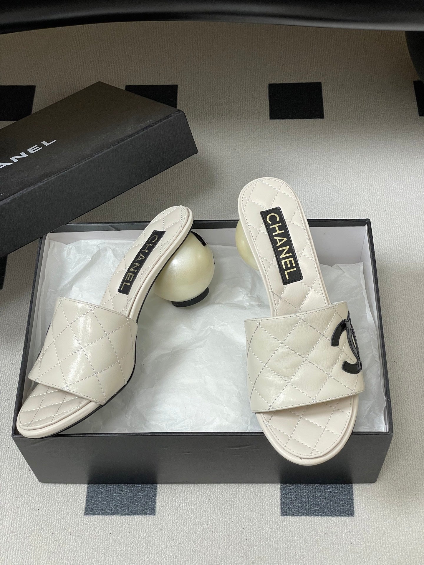 CC 2026 Pearl Heel Sandals 70 Lambskin Double C Logo