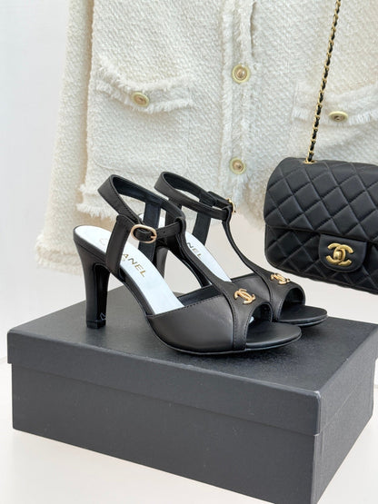 CC 2026 Peep-Toe Sandals 100 Sheepskin