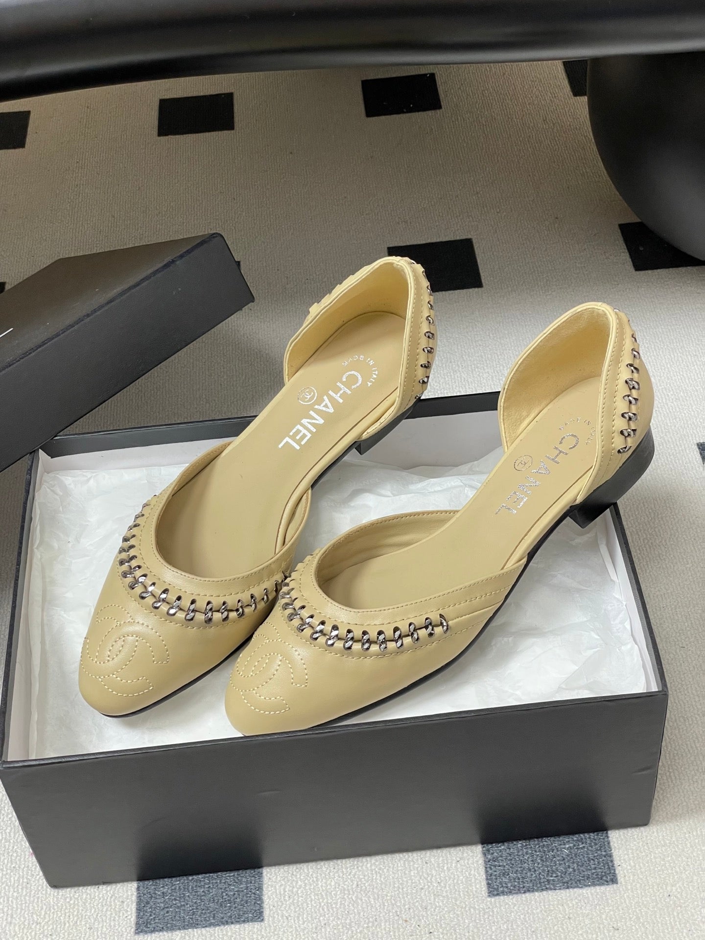 CC 2026 Embroidered Ballet Flat Mary Jane Sheepskin