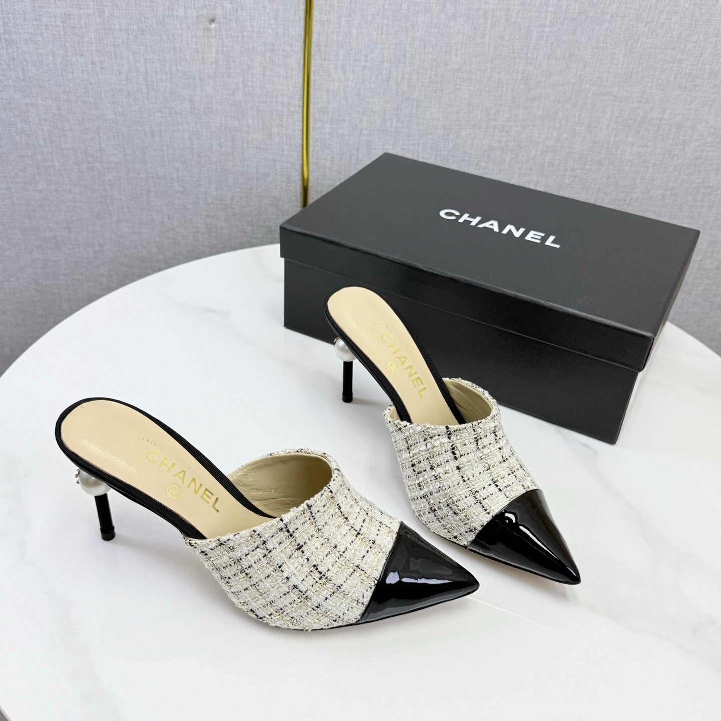 Chanel 2026 Pointy Heeled Mules 85mm Tweed Pearl  801951