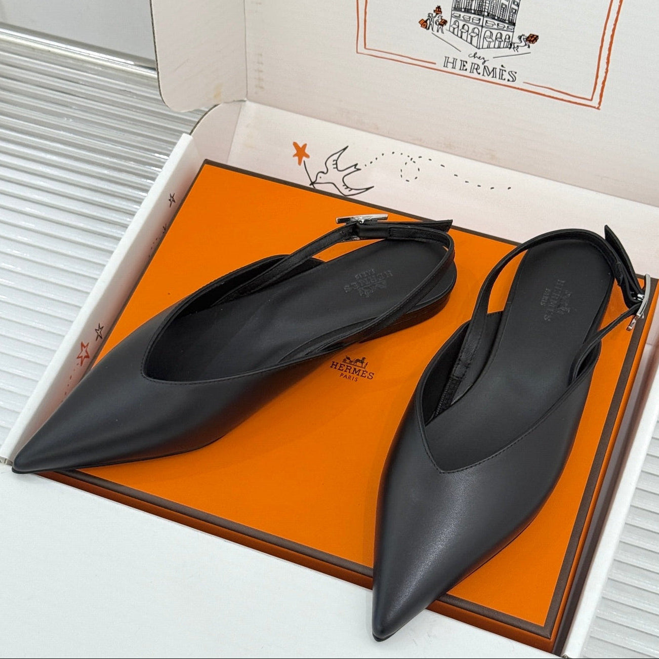 HM 2026 Slingback Flat Sheepskin 859718