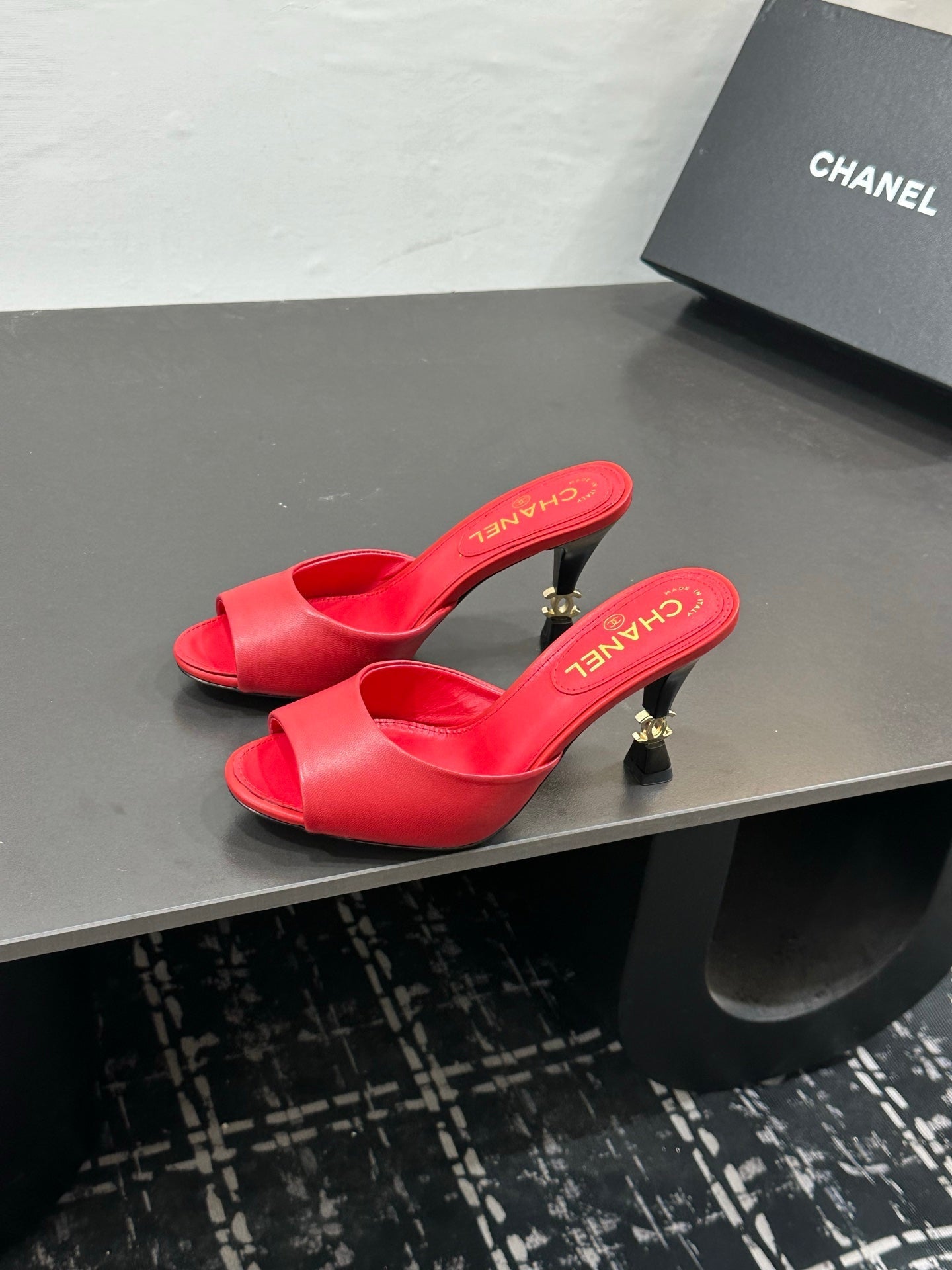 Chanel 2026 Peep-Toe Kitten Heels Leather Sheepskin 832569
