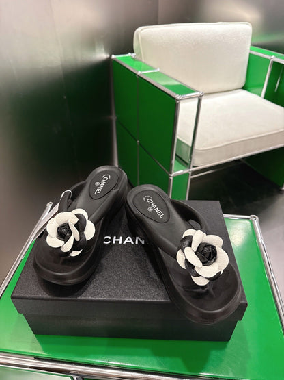 Chanel 2026 Slip-On Sandals Lambskin 837289