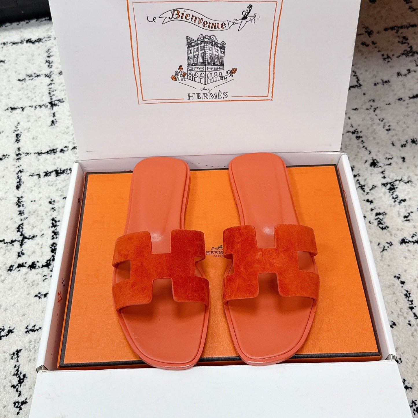 HM 26ss Oran Sandals Pink Taupe Suede Cowhide 617191