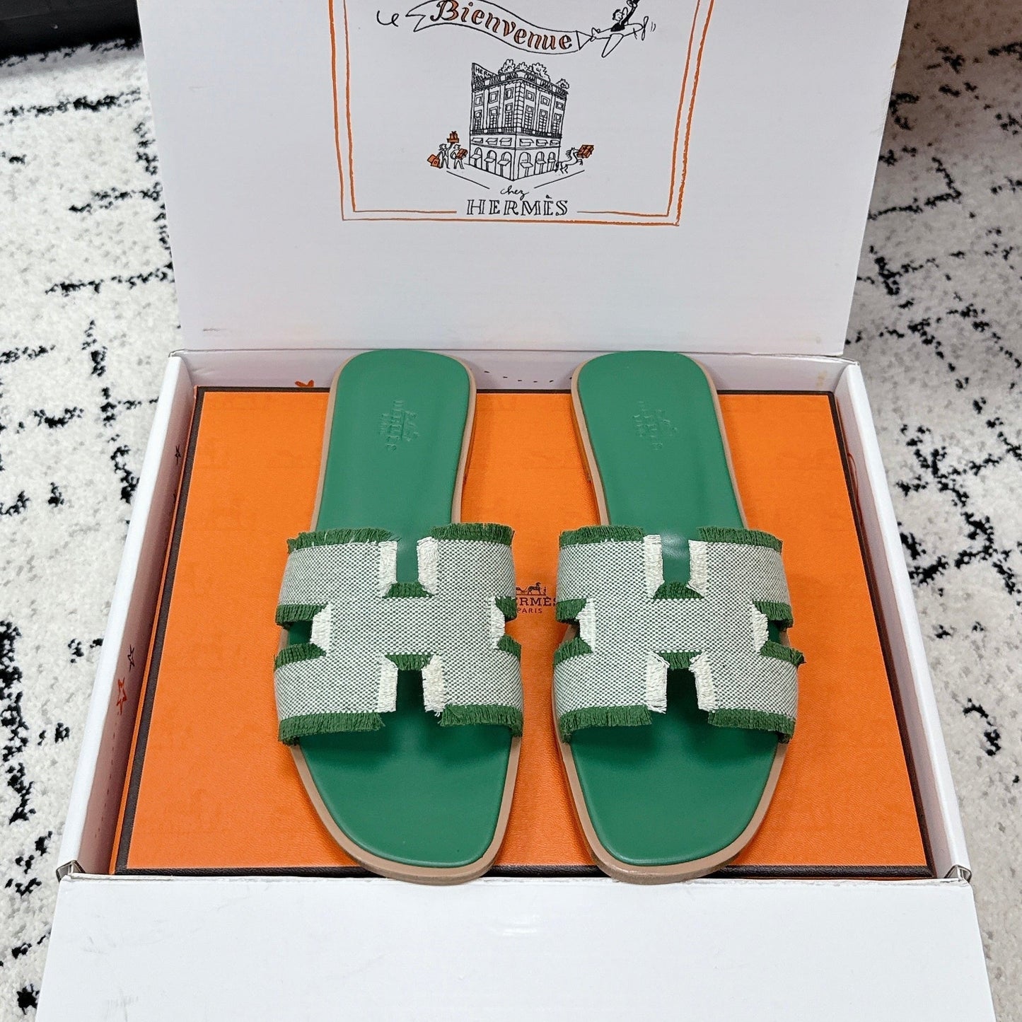 HM 26ss Oran Sandals Canvas Cowhide