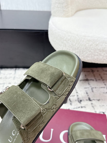 GG 26SS Sandals Olive Green Suede Sheepskin 641460