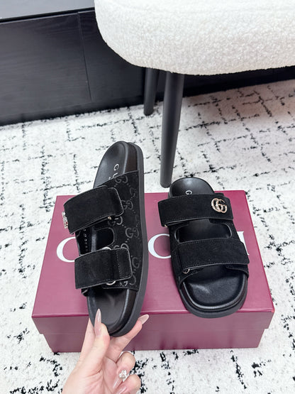 GG 26SS Sandals Black Suede Sheepskin 641461