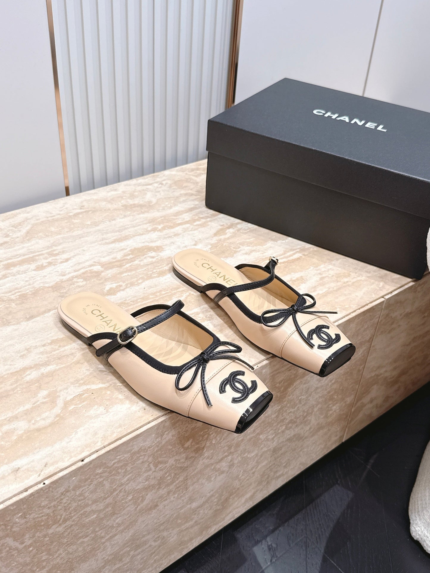 Chanel 2026 Mulle 10mm Calfskin 899072