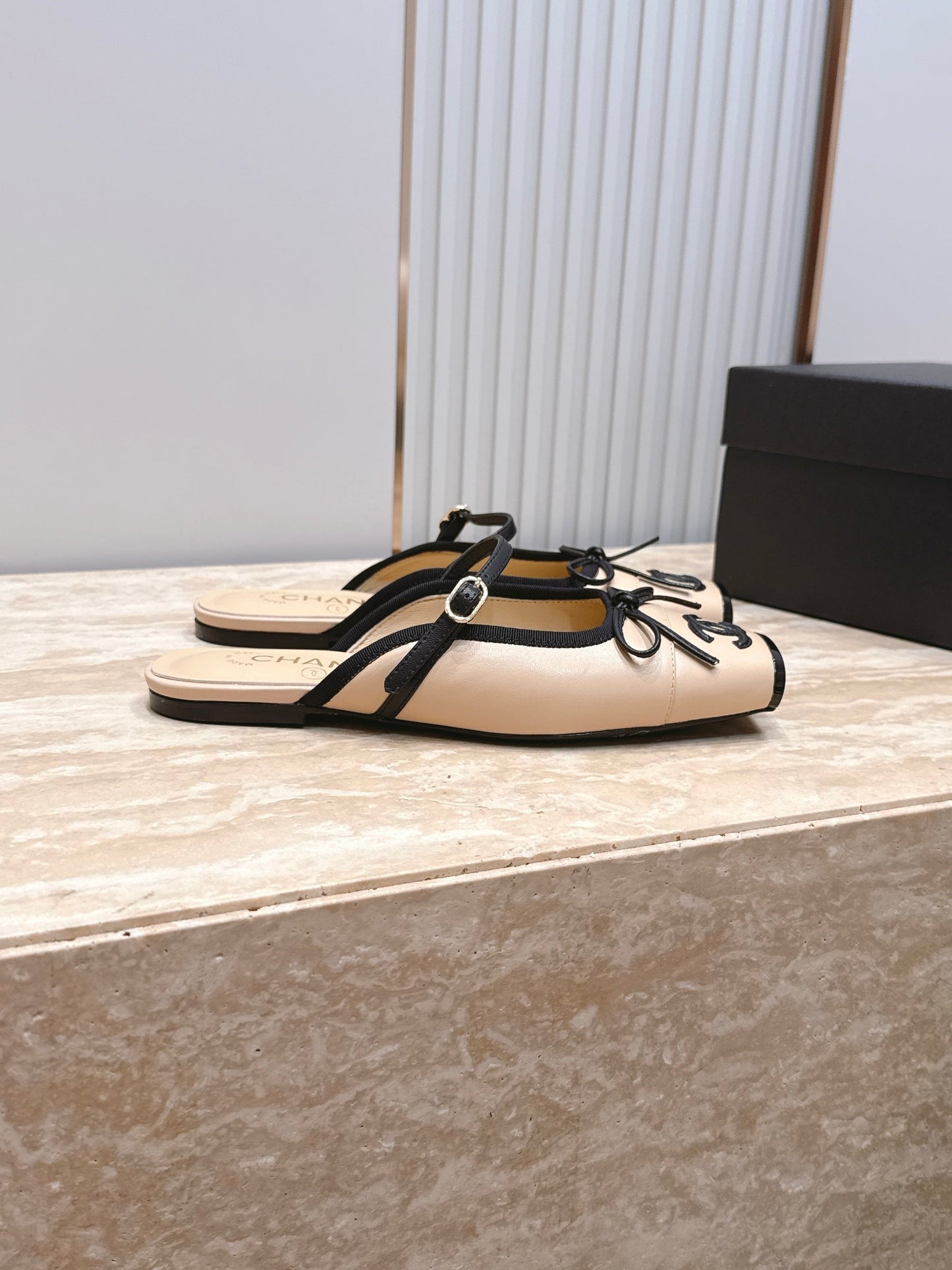 Chanel 2026 Mulle 10mm Calfskin 899072
