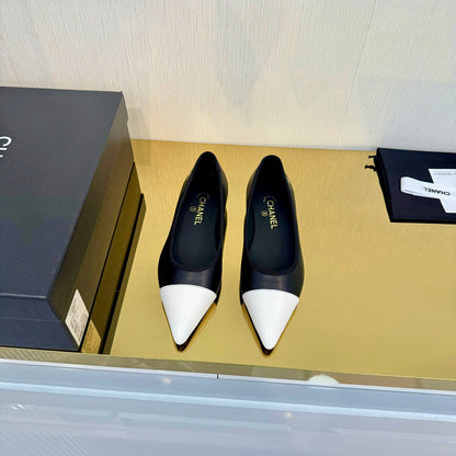 CC 2026 Ballet Flats Black White Sheepskin 668124