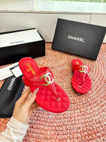 CC 26s Thong Sandals Red Sheepskin 648260