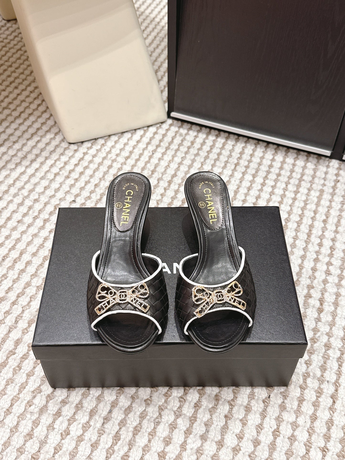 CC 26s Stiletto Sandals 55 Black Leather 652571