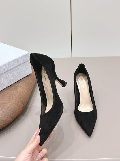 CD 26A Pump 95 Black Suede Sheepskin 738294