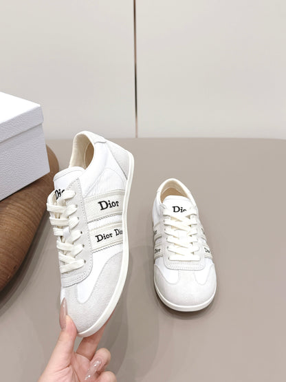 CD 26A Casual Sneakers White Ivory Lycra Fabric Suede 739337