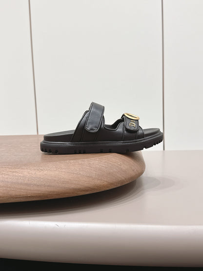 CD 26A Sandal Sheepskin Gold Buckle
