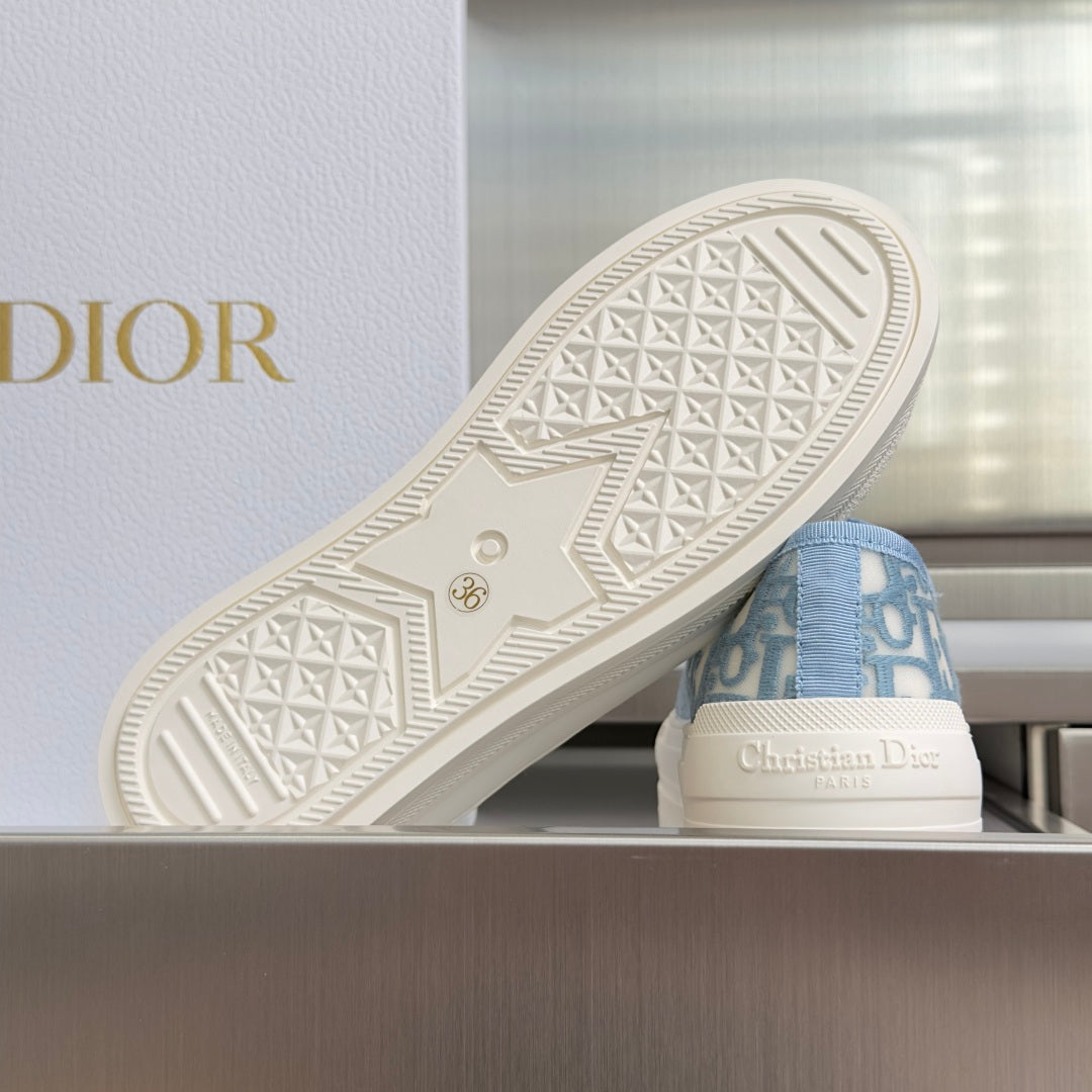 Dior 2026 Walk'n'Dior Platform Sneaker White Blue Fabric Sheepskin 713664