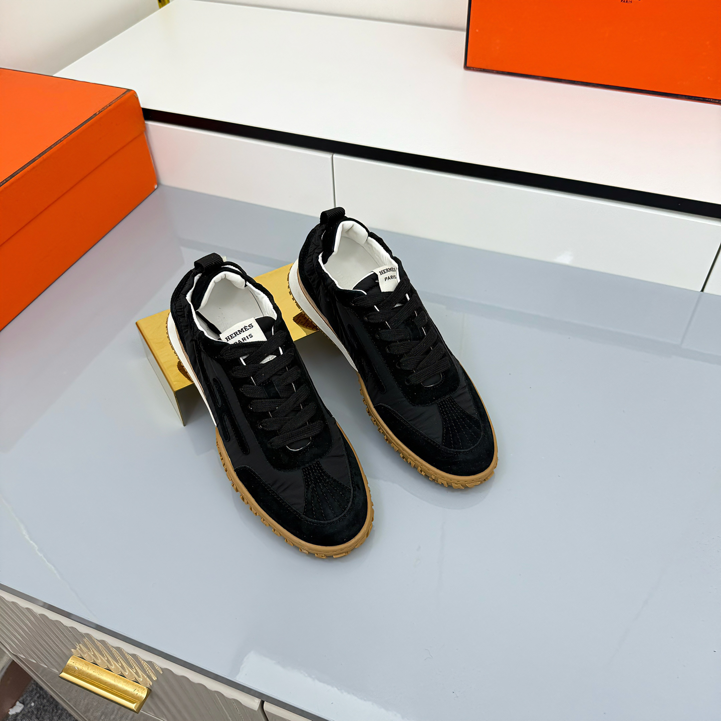 HM 2026 Casual Sneakers Black Fabric Suede 667352