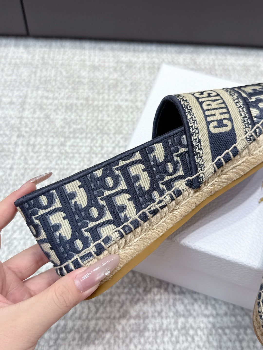 CD 26s Loafers Embroidery Navy Blue Canvas 653273
