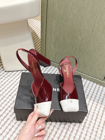 CC 26s Mary Jane Sandals 90 Dark Red White Patent Leather 653548
